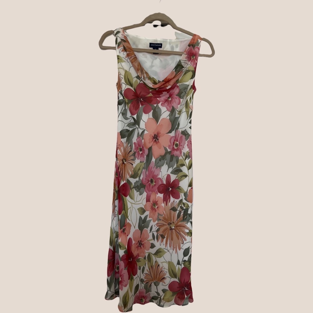 Size 2 - Ann Taylor Dress